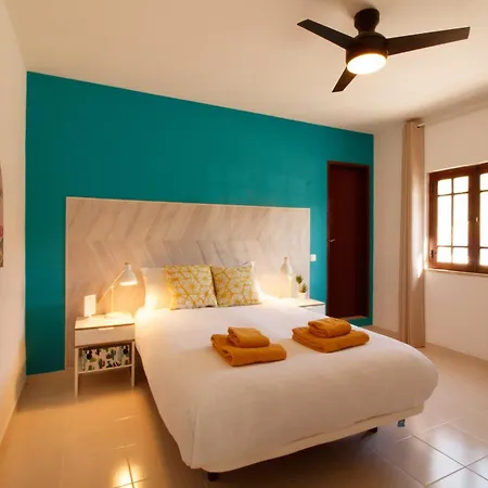ゲストハウス Quinta Do Paraiso - Bed&shower アルブフェイラ